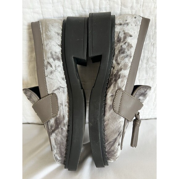 Seychelles Platform Gray Velvet Loafers Size 8 EUC - Picture 8 of 9